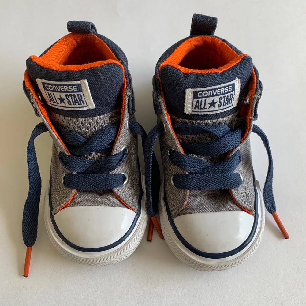 Infant/ Toddler Converse All star sneakers- NO BOX